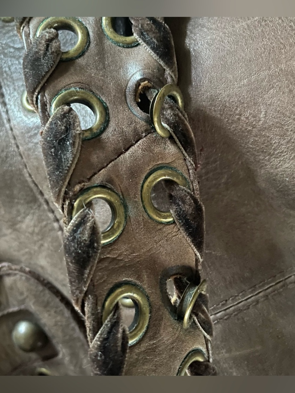 Betsey Johnson vintage brown leather bag 14 x 10 - Picture 6 of 13